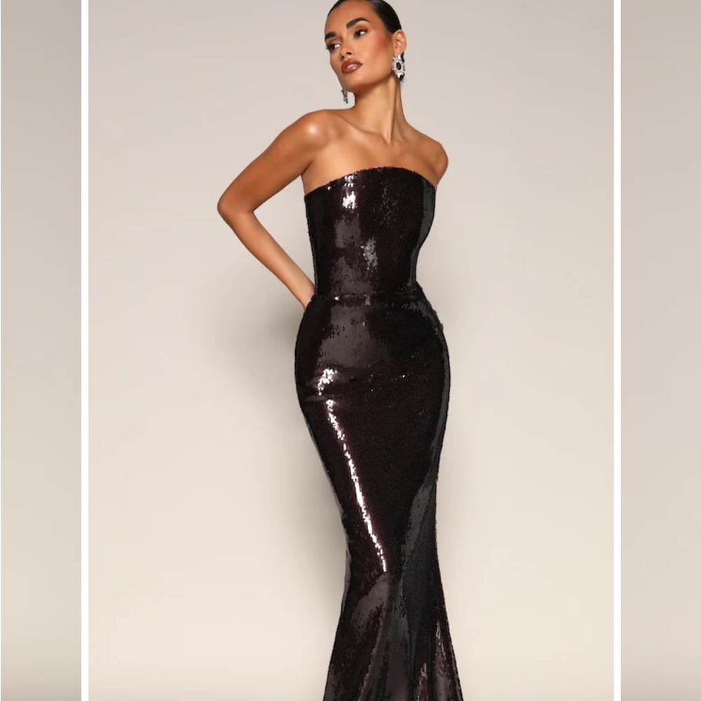 Elegant Plum color evening gown in size 8